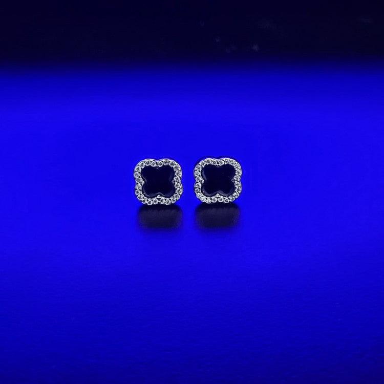 8mm Clover Earring