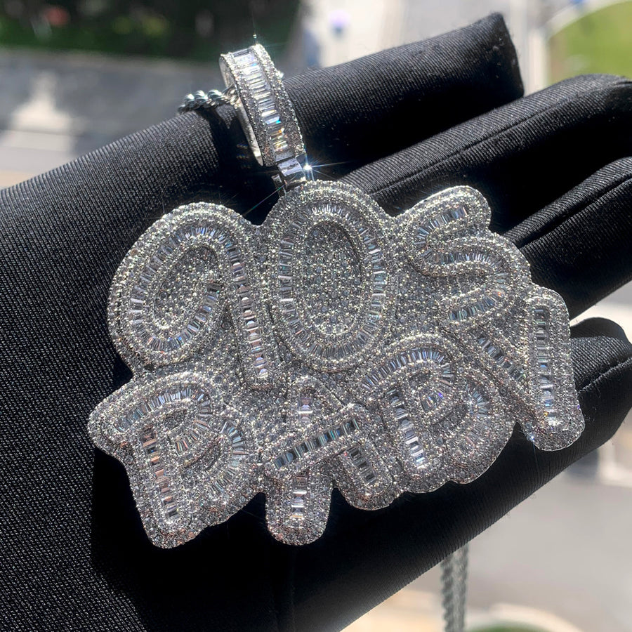 Iced Out 90s Baby silver - baget kesim kübik zirkon taşlı 90s Baby yazılı kolye ucu