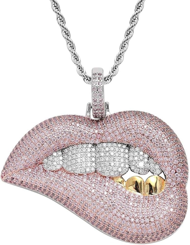 Iced Out Lips - pembe kübik zirkon taşlı dudak kolye ucu, gold diş detayı