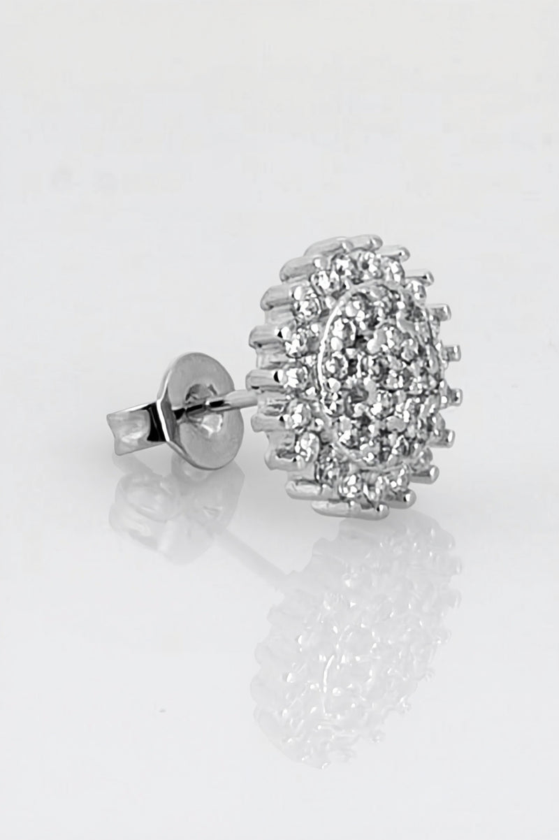 12mm Iced Oval Cluster Stud Earring — tırnaklı halo montürde oval taşlı küpe