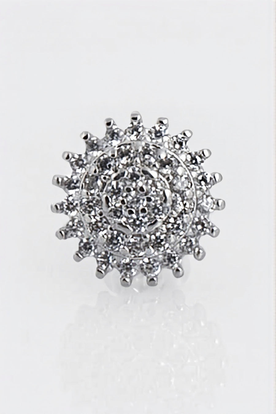 11mm Iced Sunburst Cluster Stud Earring — güneş formlu tırnaklı taşlı küpe