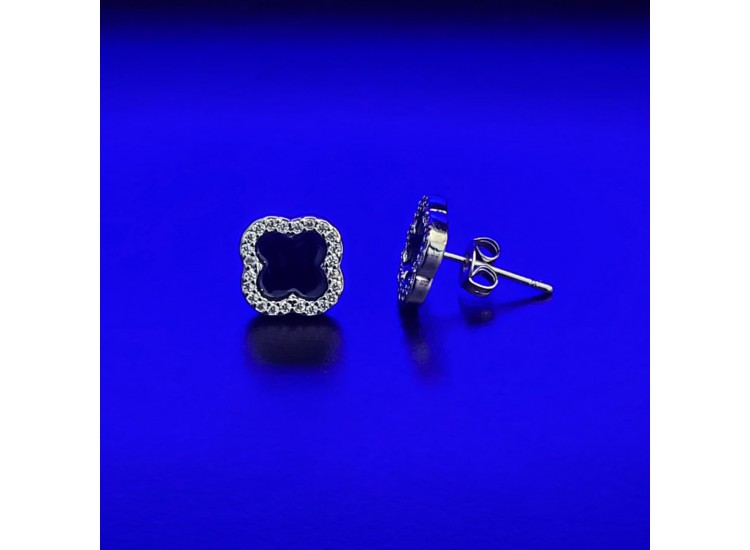 8mm Clover Earring