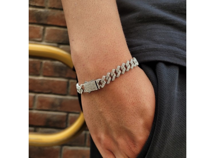 8mm Fullfilled Prong Bracelet