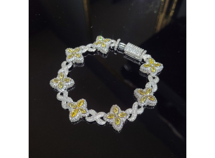 Iced Premium Clover Colored Bracelet