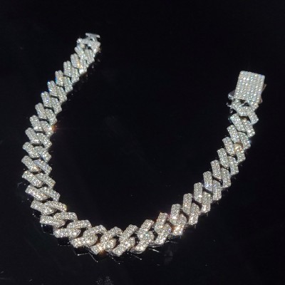 8mm Fullfilled Prong Bracelet