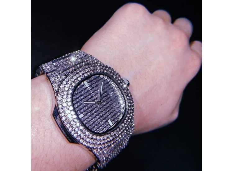 Iced Pate Case Watch (Silver)